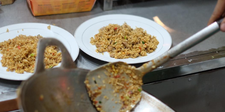 (Instagram @nasgorkebulipakivan)