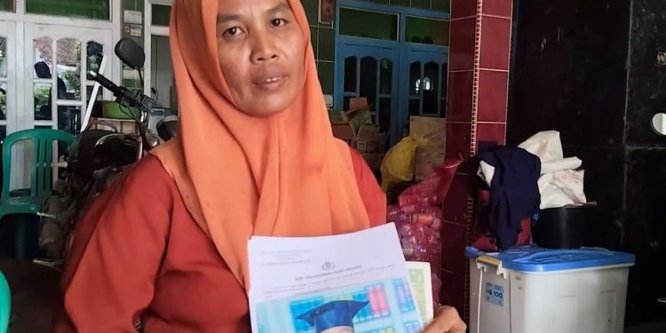 Orang Tua Siswa MTs Miftahul Ulum Cari Keadilan, Anaknya Wafat Diduga Di-bully, Kasus Mandek di Polisi