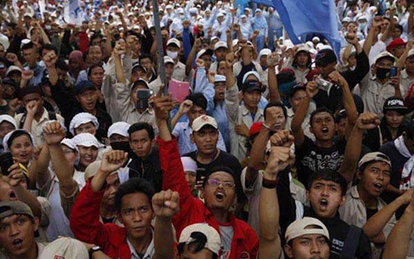 Gebrakan Bupati Paramitha, Upah Brebes 2026 Naik Drastis, Buruh Sejahtera!